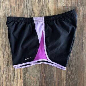 Nike Dri-Fit Lined Running Athletic Shorts Womens Med Black Purple 3.5” Inseam